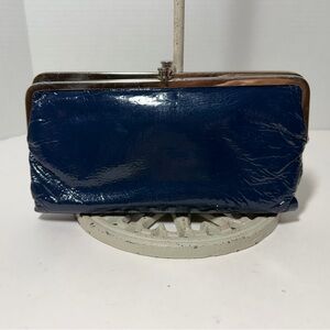 HOBO Lauren clutch wallet